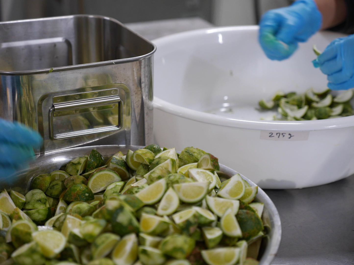 Green Hot Sauce｜旨辛爽快サルサソース タコス BBQ 鍋の薬味に